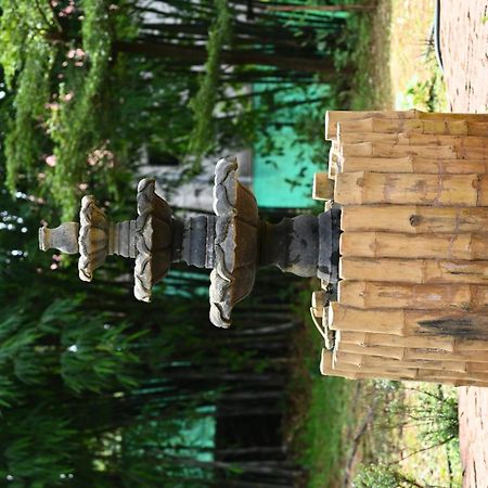 Bamboo And Bricks Resort Welhe Ngoại thất bức ảnh