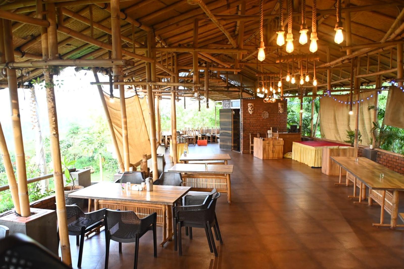 Bamboo And Bricks Resort Welhe Ngoại thất bức ảnh