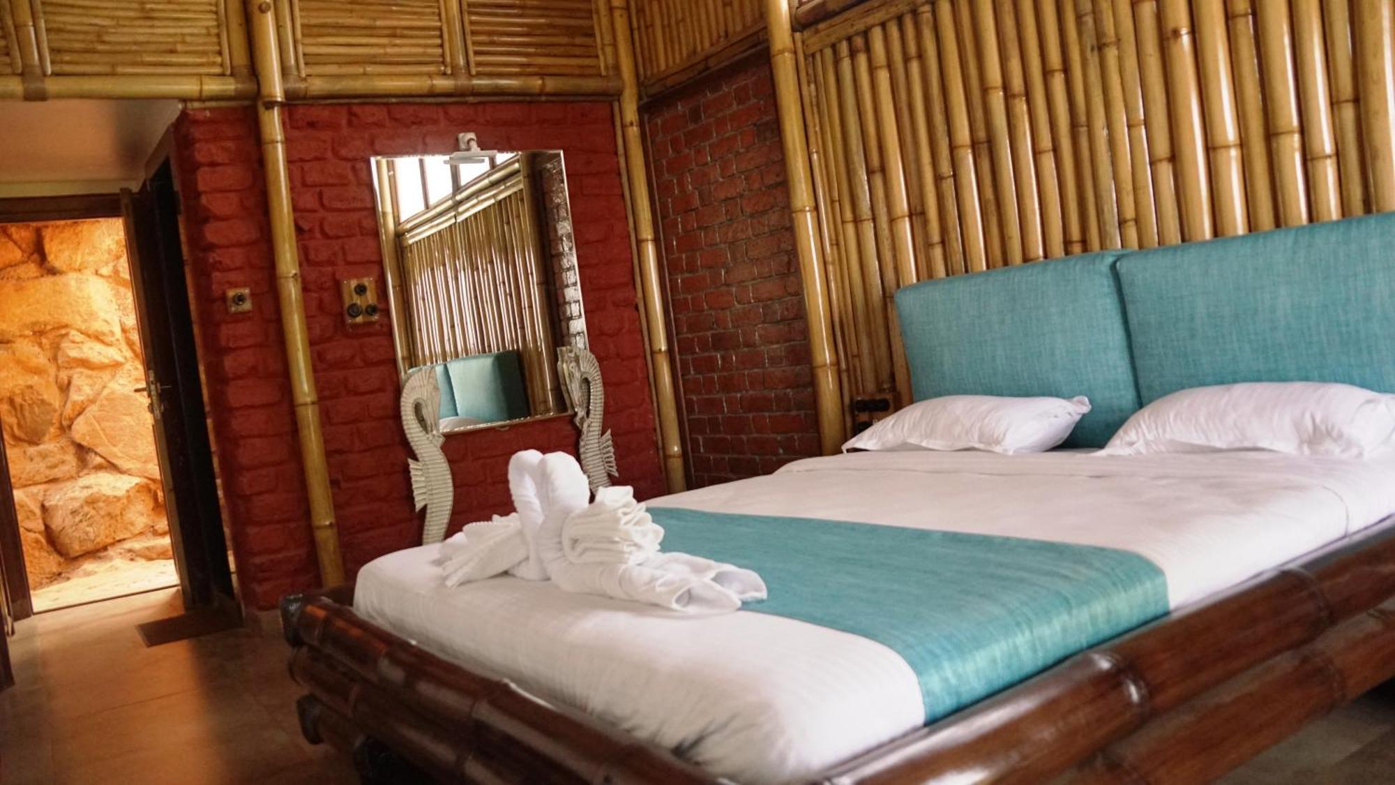 Bamboo And Bricks Resort Welhe Ngoại thất bức ảnh