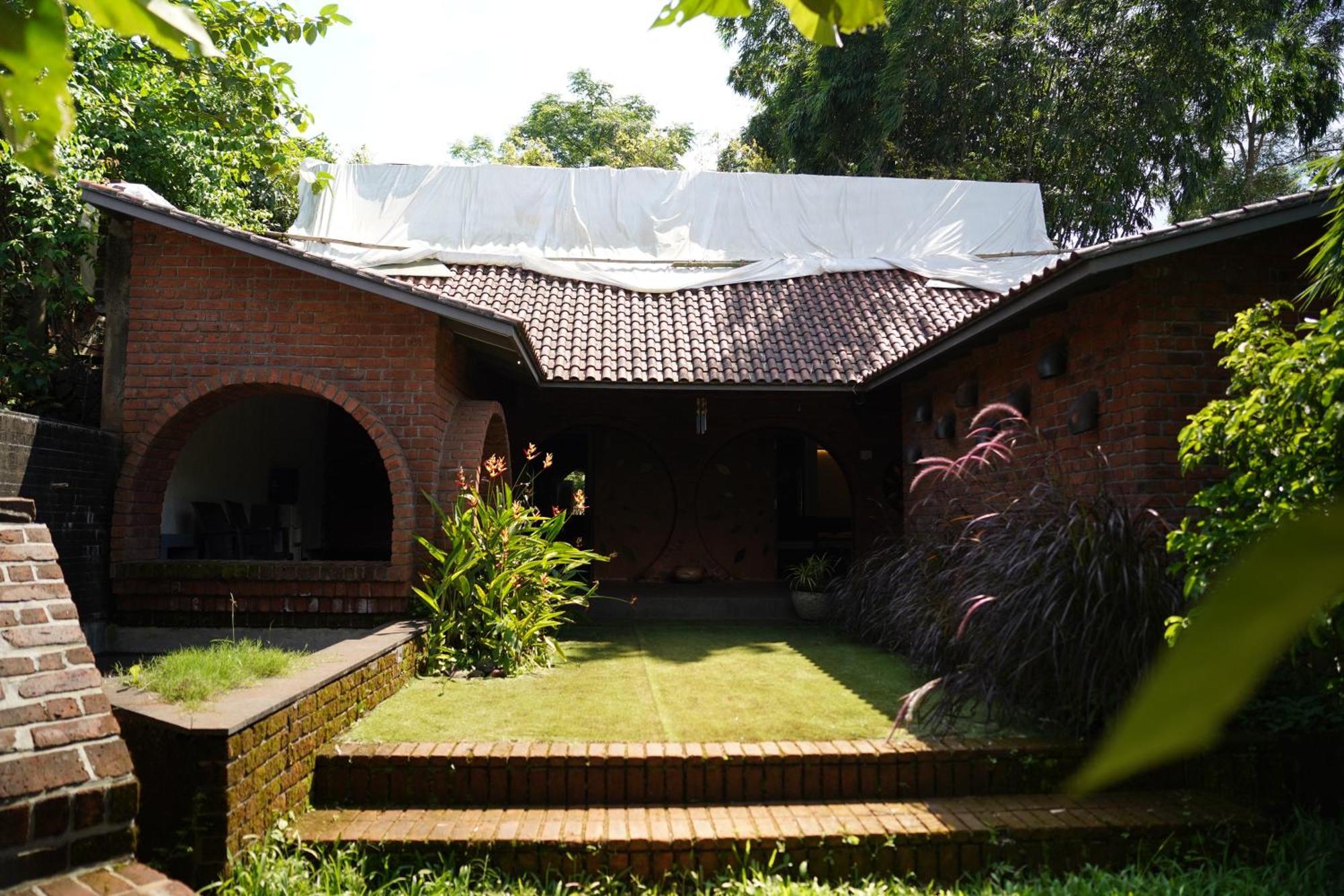 Bamboo And Bricks Resort Welhe Ngoại thất bức ảnh